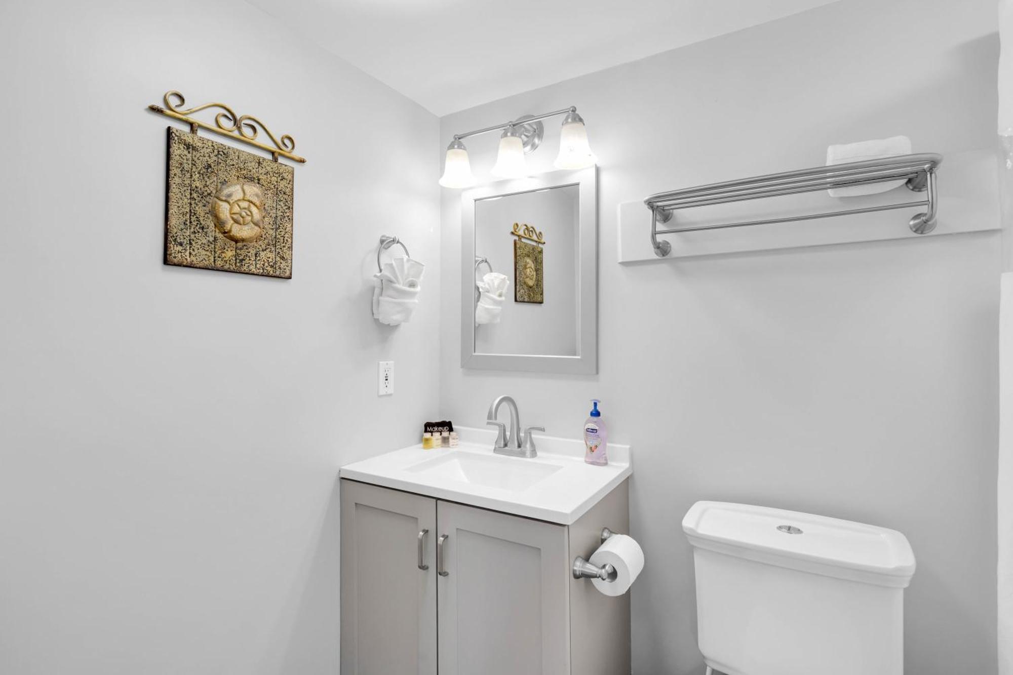 Aruba - Downtown Waterfront 2X2 Dock & Pool Pet-Friendly Villa Key West Bagian luar foto