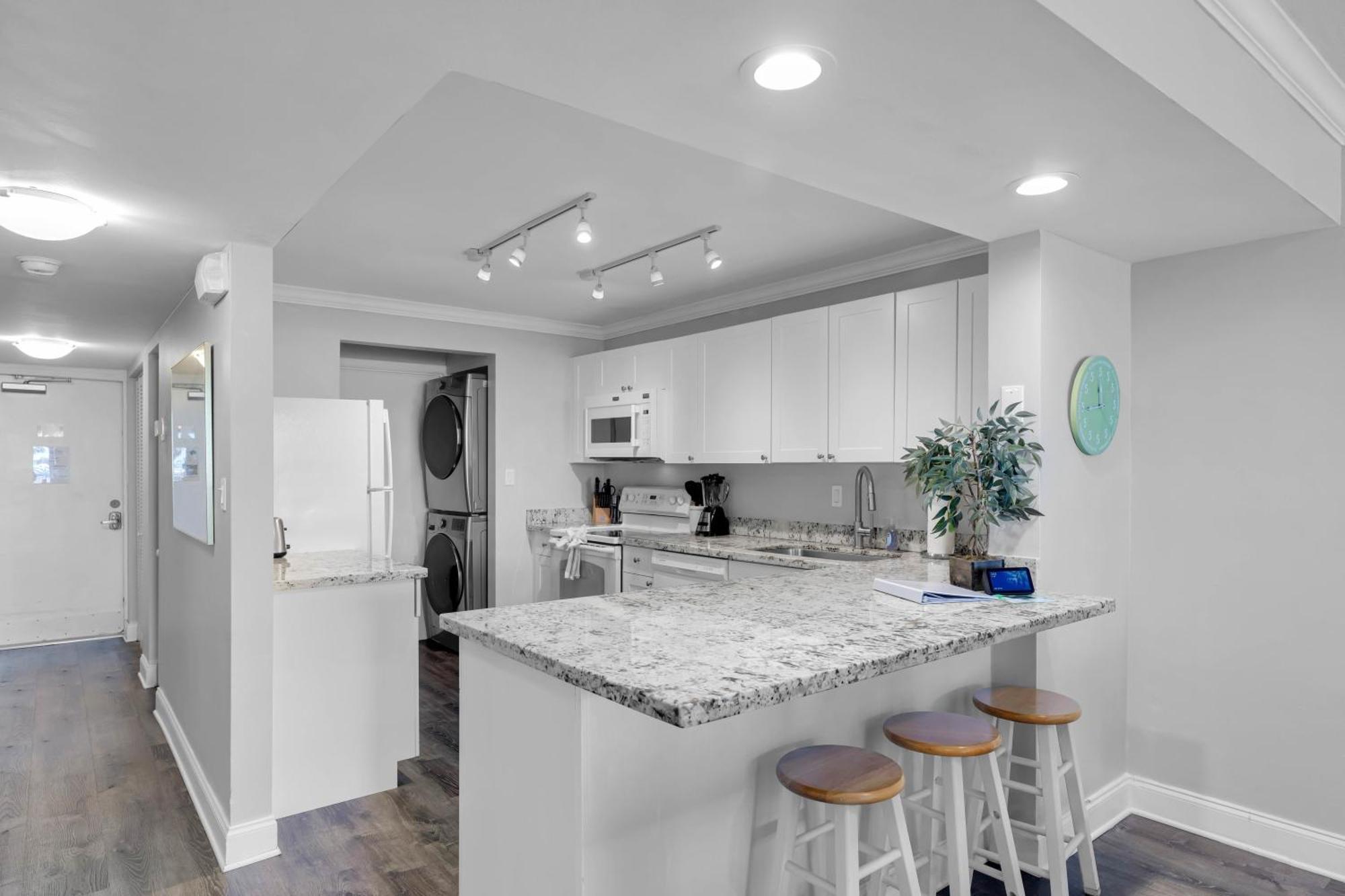 Aruba - Downtown Waterfront 2X2 Dock & Pool Pet-Friendly Villa Key West Bagian luar foto