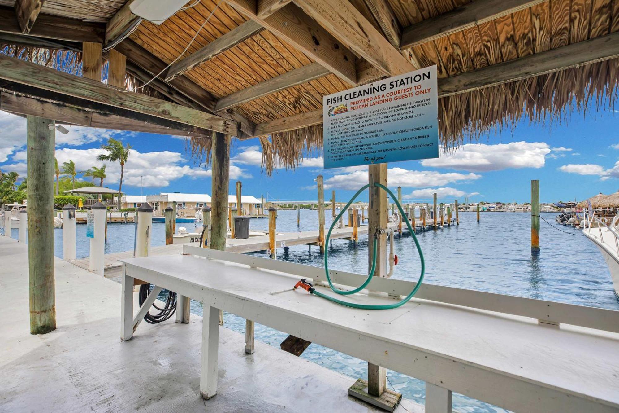 Aruba - Downtown Waterfront 2X2 Dock & Pool Pet-Friendly Villa Key West Bagian luar foto